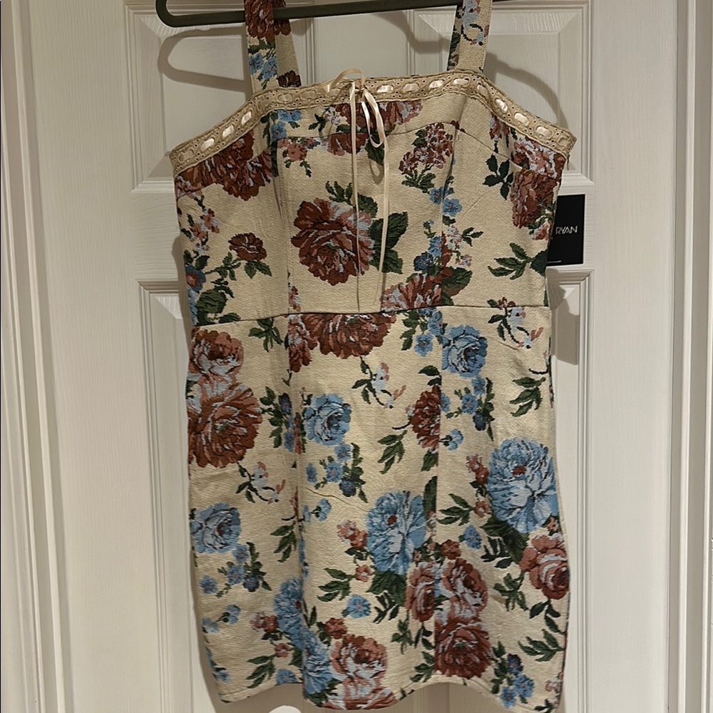 Dylan Ryan fab Floral Print Dress with Lace Trim